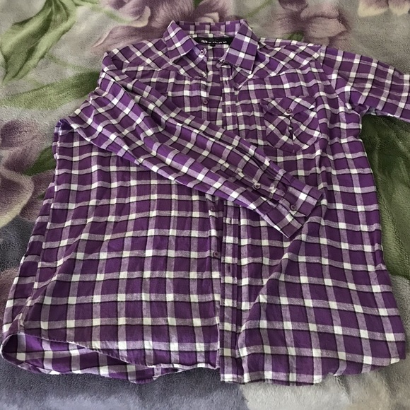 Casual button down shirt in great condition - Picture 1 of 8